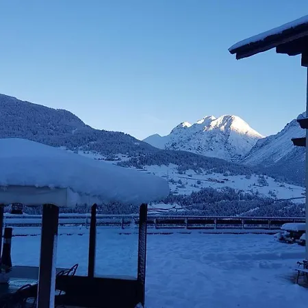 House Snc Di Elisa Baroni E Beatrice Dei Cas Lägenhet Bormio