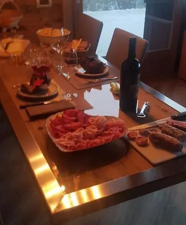 Appartamento House Snc Di Elisa Baroni E Beatrice Dei Cas