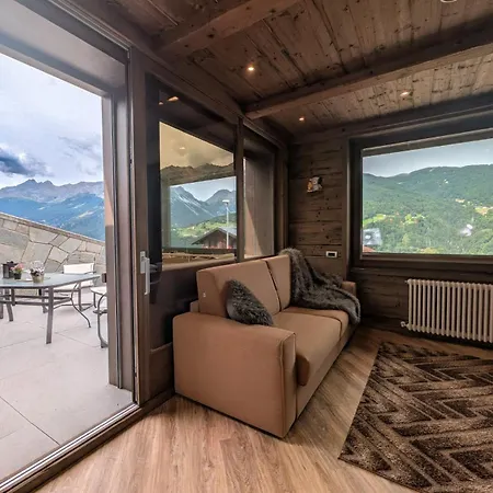 House Snc Di Elisa Baroni E Beatrice Dei Cas