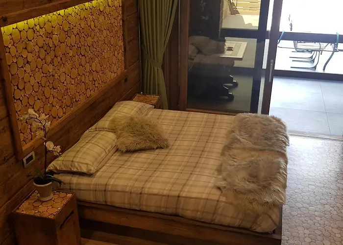 House Snc Di Elisa Baroni E Beatrice Dei Cas Apartamento *