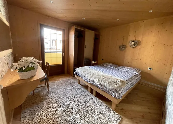 Apartamento House Snc Di Elisa Baroni E Beatrice Dei Cas *