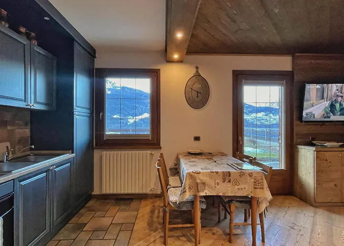 House Snc Di Elisa Baroni E Beatrice Dei Cas