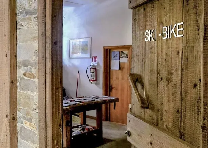 House Snc Di Elisa Baroni E Beatrice Dei Cas Apartamento Bormio