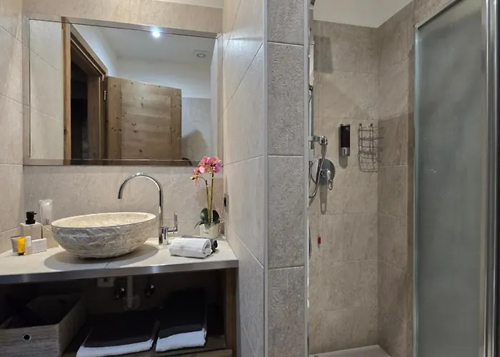 Apartamento House Snc Di Elisa Baroni E Beatrice Dei Cas *