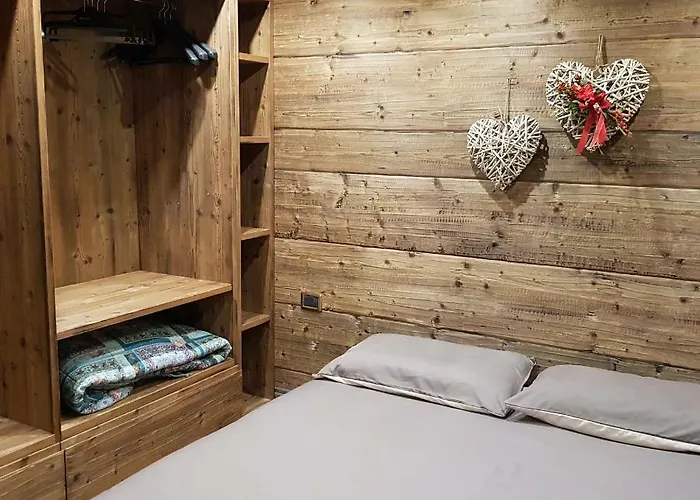 Apartamento House Snc Di Elisa Baroni E Beatrice Dei Cas *